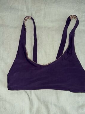 acacia swimwear top in blackberry, small